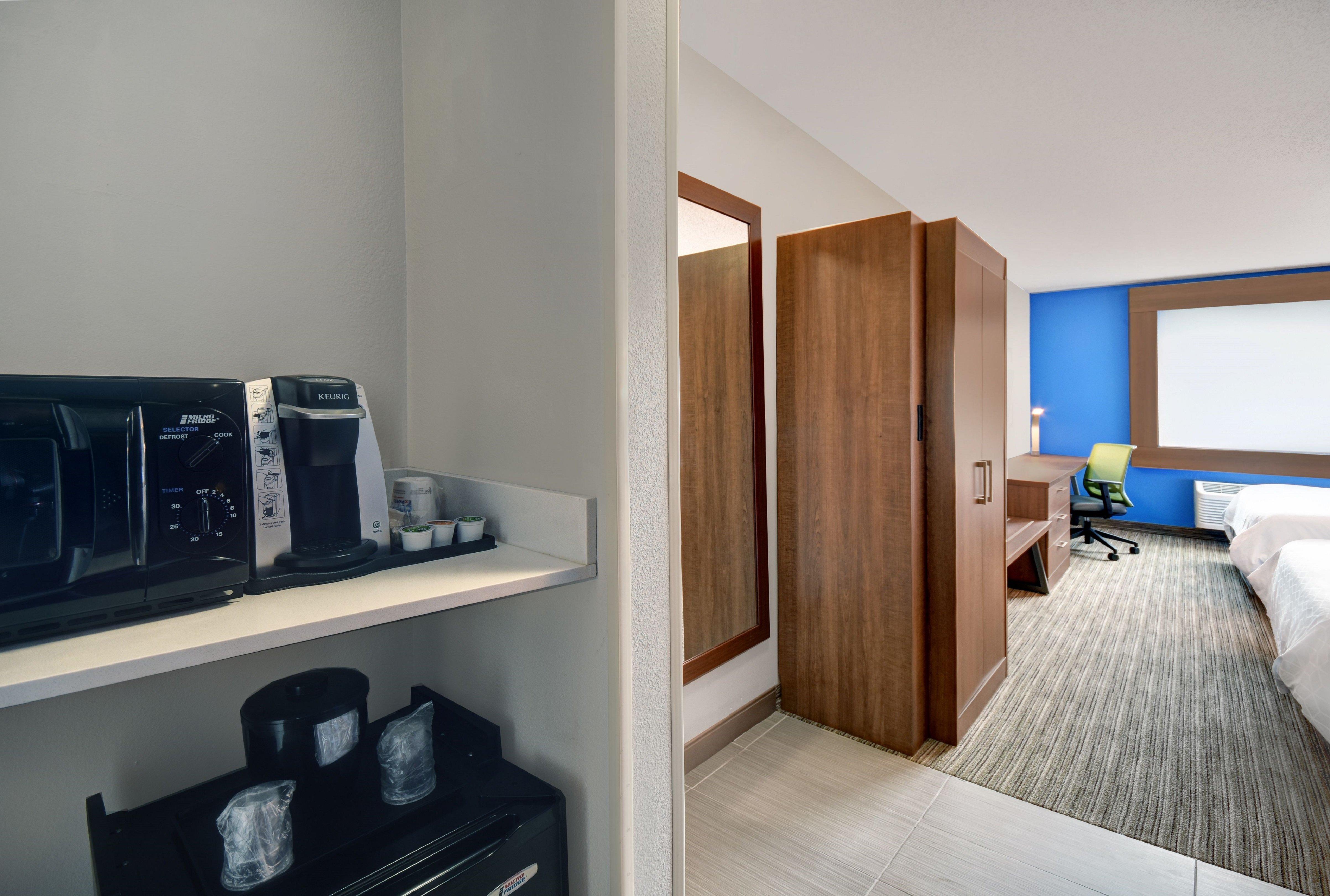 Holiday Inn Express Marshall, An Ihg Hotel Экстерьер фото