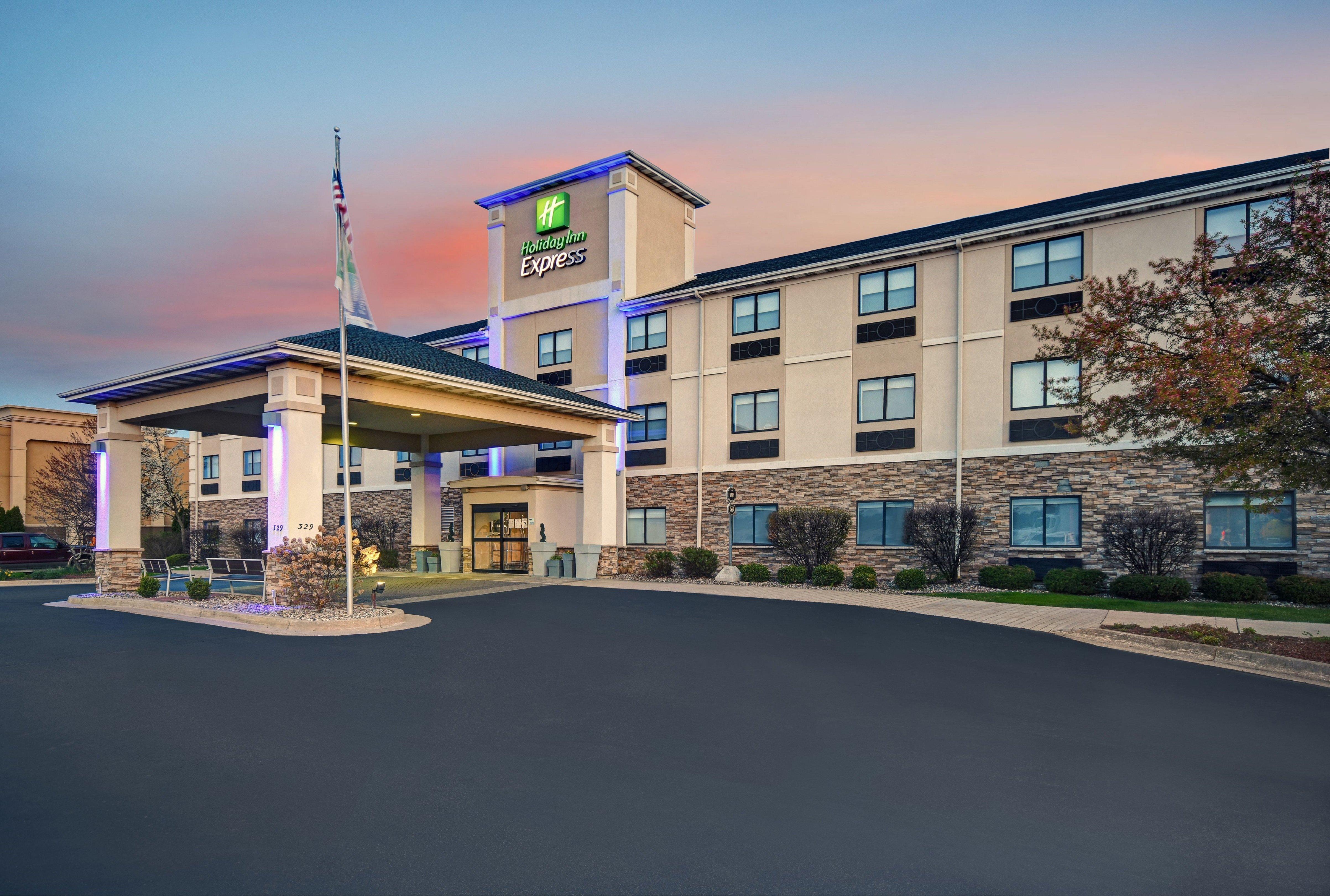 Holiday Inn Express Marshall, An Ihg Hotel Экстерьер фото