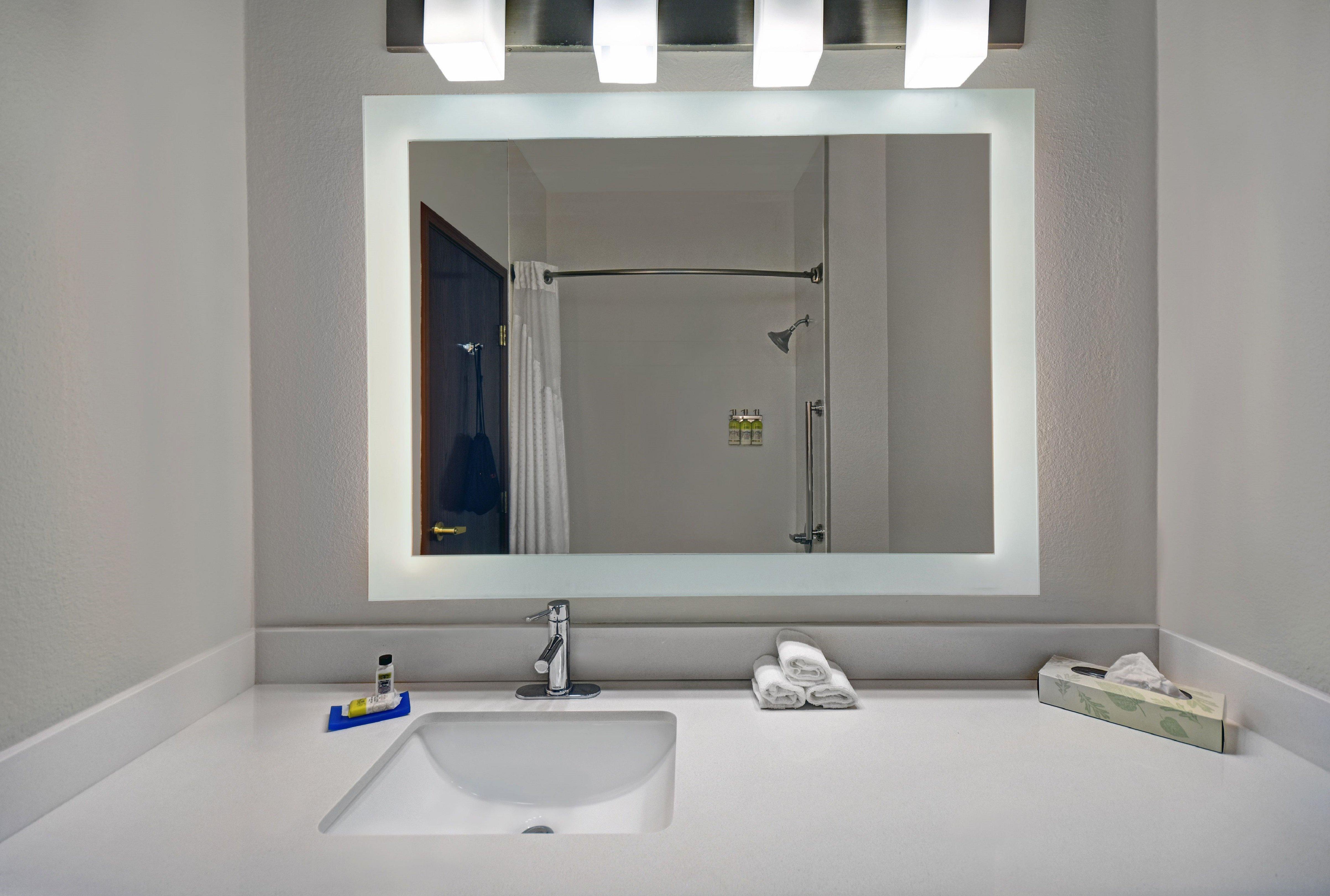 Holiday Inn Express Marshall, An Ihg Hotel Экстерьер фото